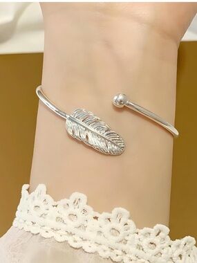 Silver Feather Cuff Bracelet